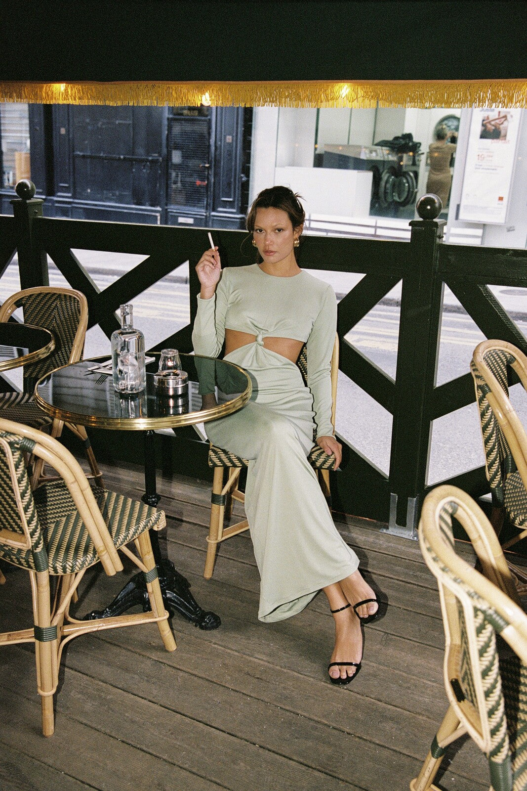 GREEN LONG DRESS WITH CUT-OUT AND FRONT KNOT