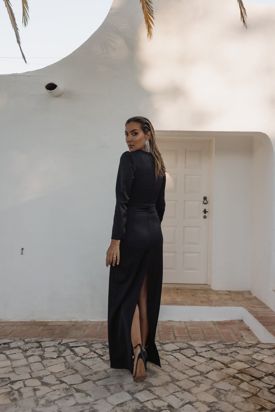 VESTIDO PRETO COMPRIDO