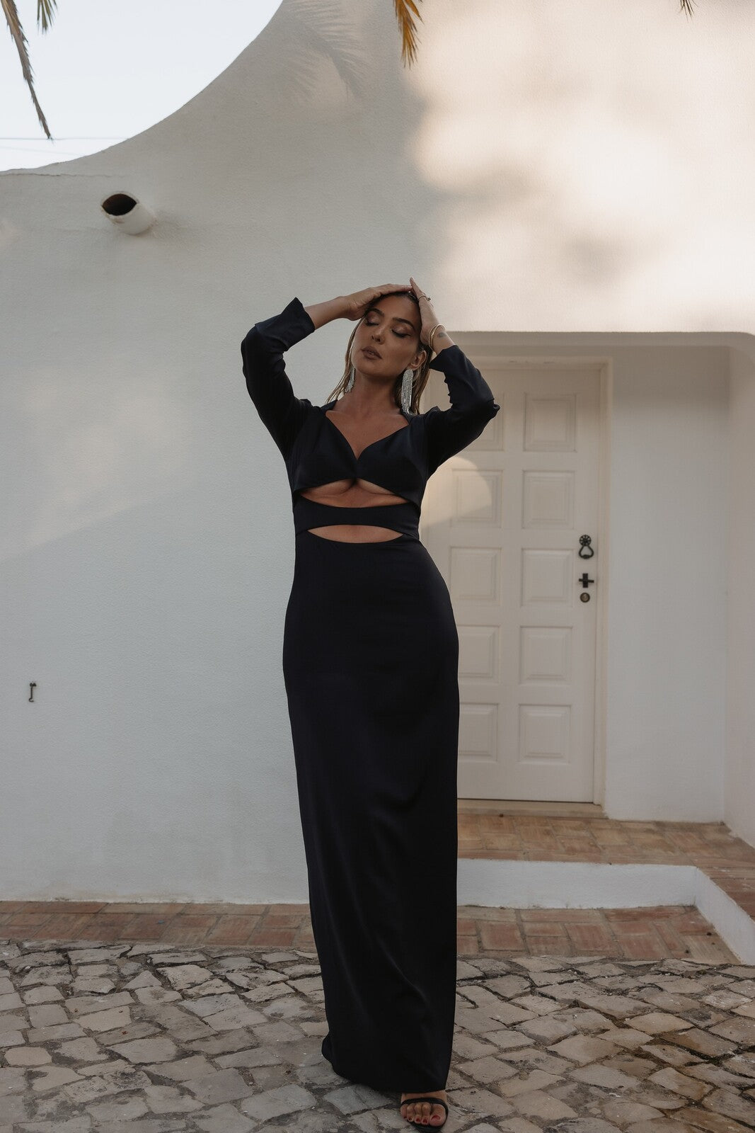 VESTIDO PRETO COMPRIDO