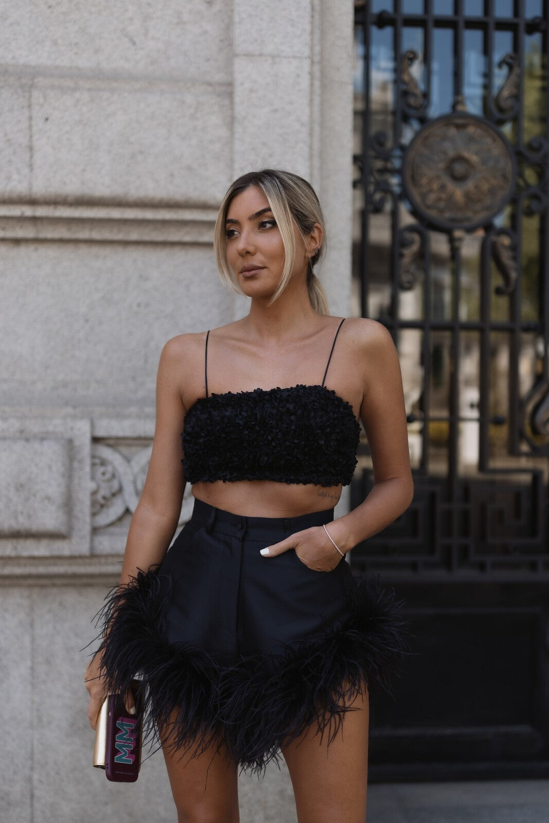 Pantalones cortos negros 2025
