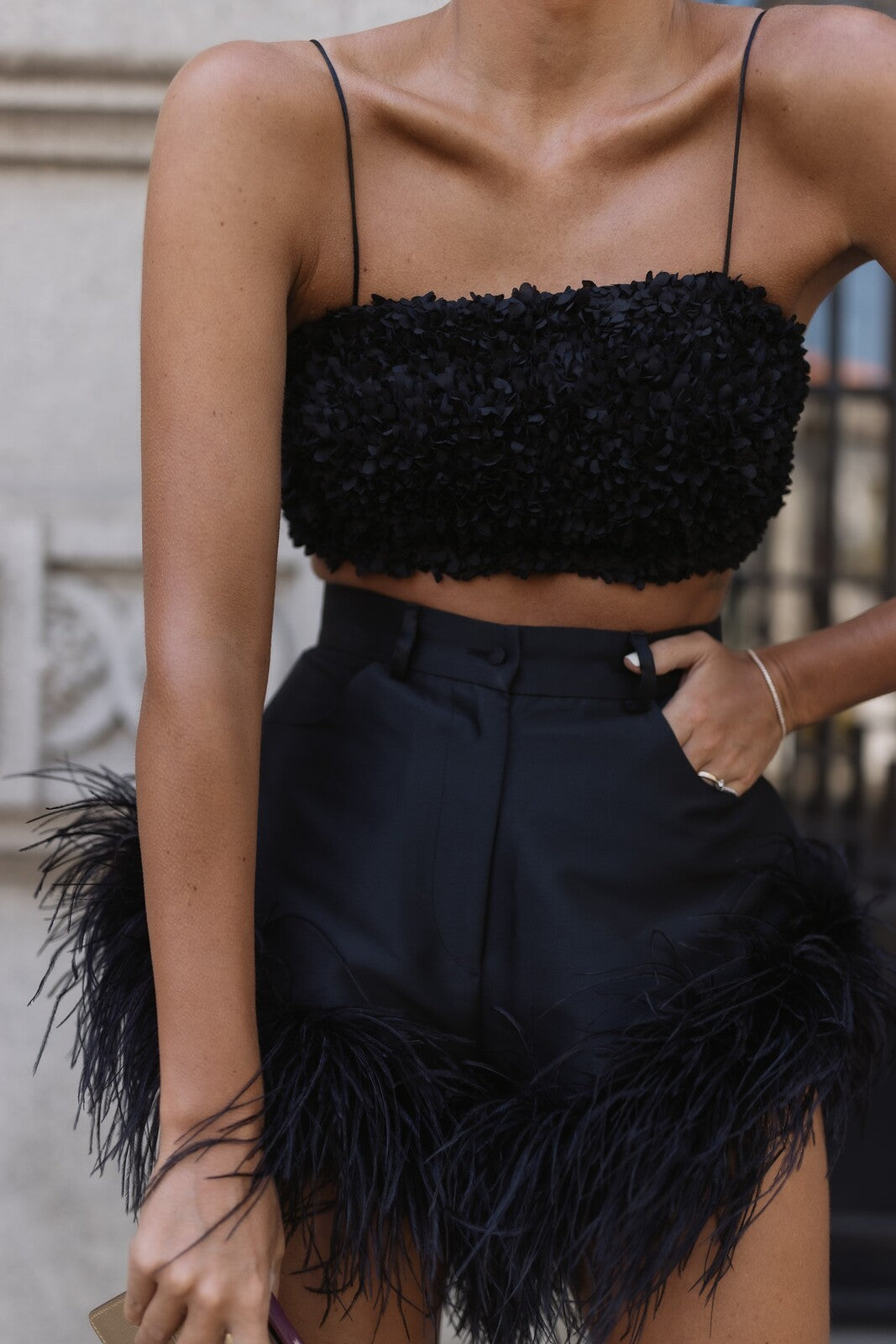 BLACK SHORTS WITH FEATHERS