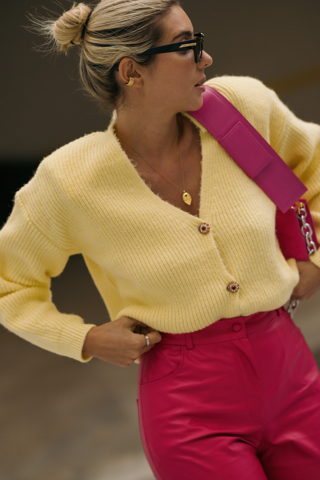 PANTALONES FUCSIA EFECTO PIEL