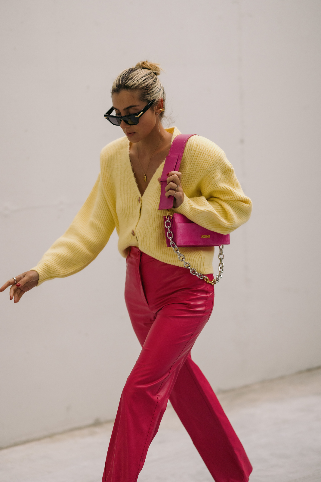 PANTALONES FUCSIA EFECTO PIEL