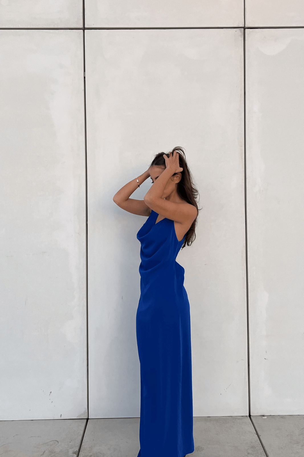 VESTIDO MIDI AZUL