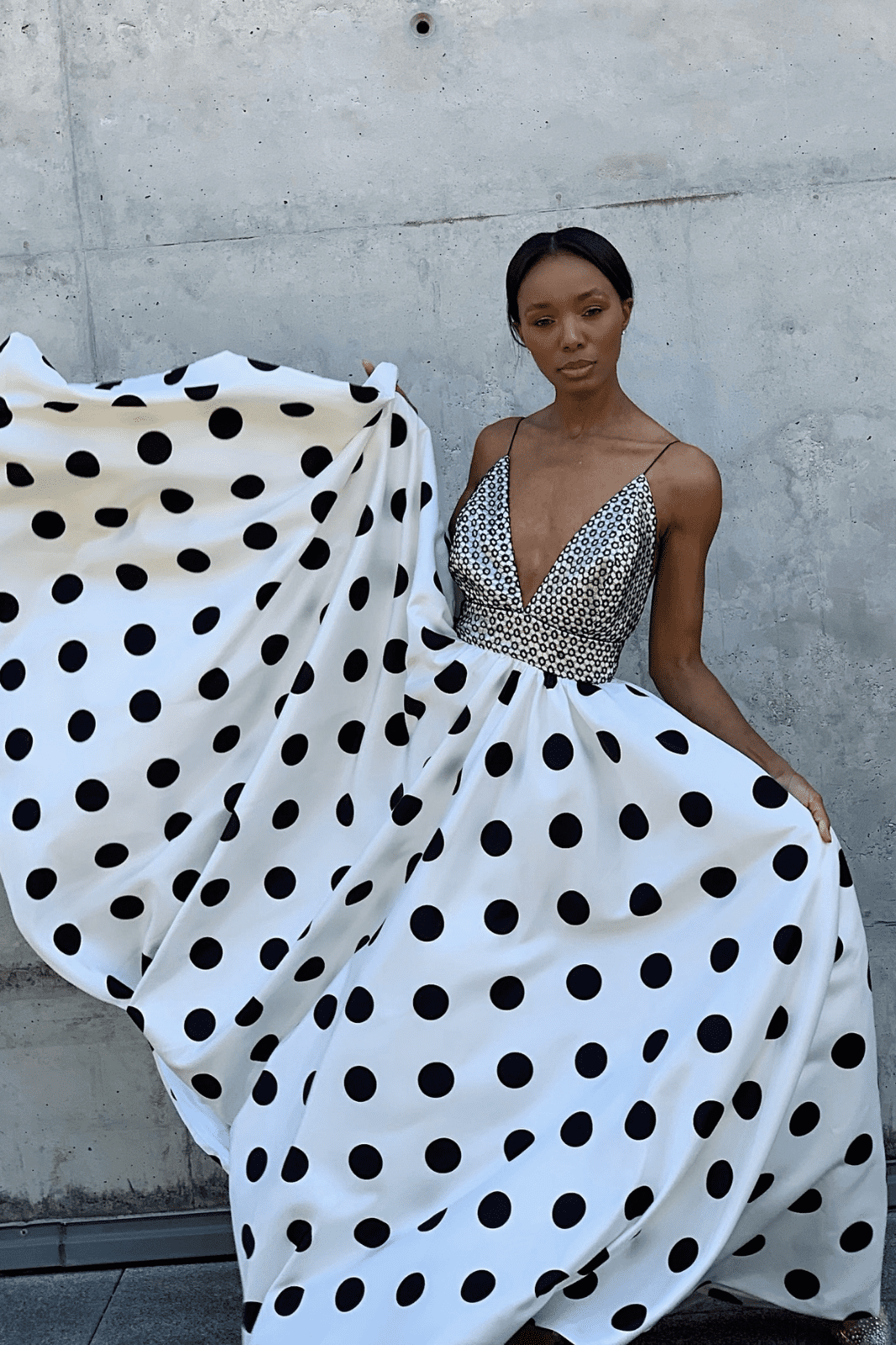 VESTIDO COMPRIDO BOLAS