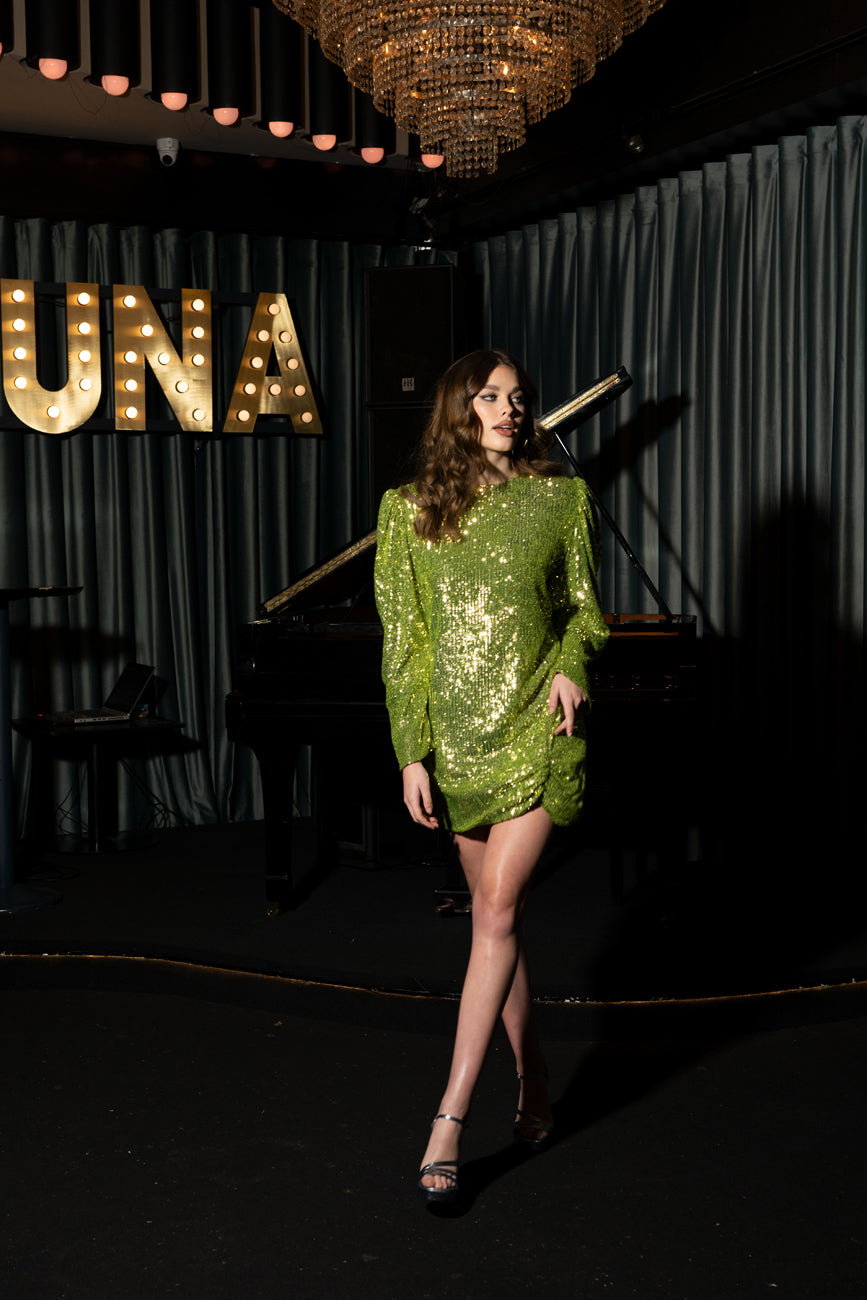 VESTIDO CURTO LANTEJOULA VERDE