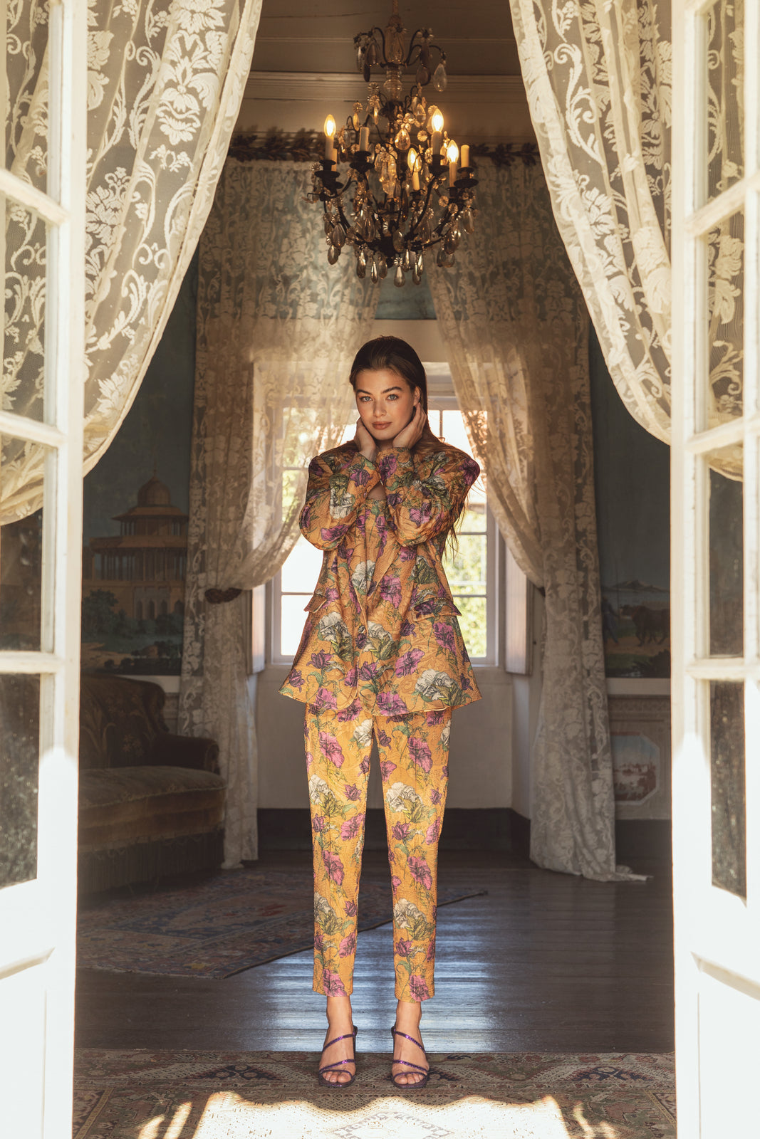 BLAZER CASTANHO JACQUARD FLORAL