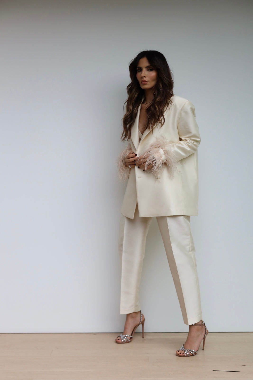 PEAR BLAZER OVERSIZED WITH FEATHERS