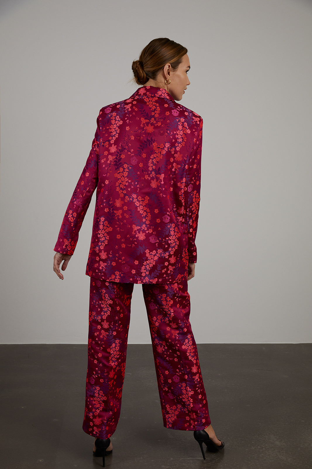 CALÇA FÚCSIA OVERSIZED JACQUARD ESTAMPADO FLORAL