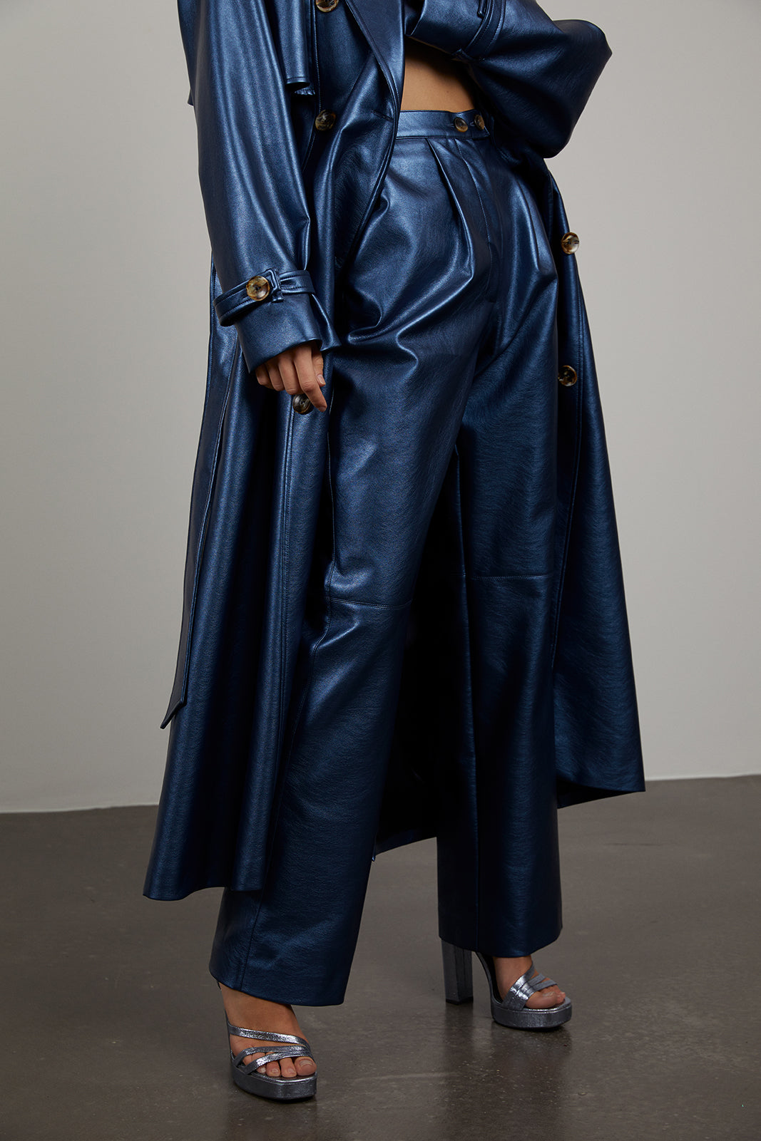 GABARDINE AZUL ELÉTRICA