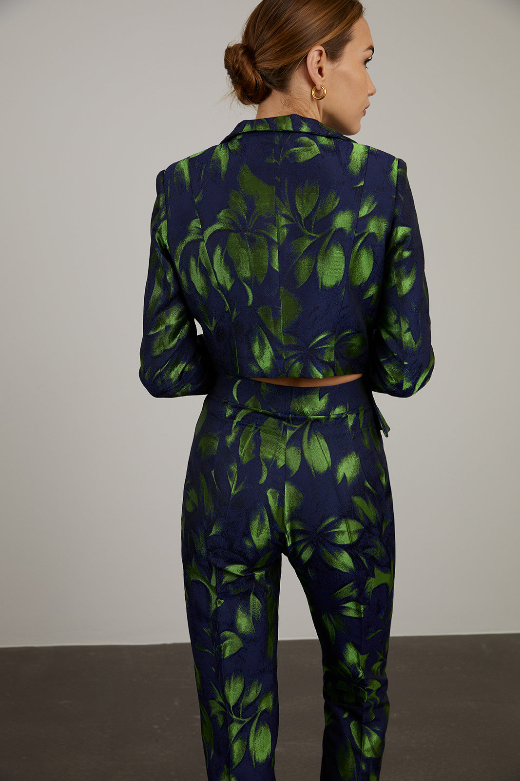 PANTALON AZUL ESTRUCTURADO ESTAMPADO JACQUARD VERDE